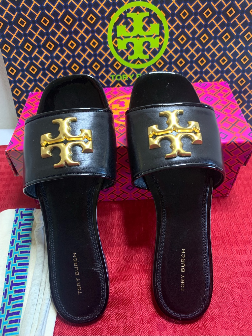 Tory Burch Perfect Black Eleanor Leather Slides with Gold Logo Hardware s.8